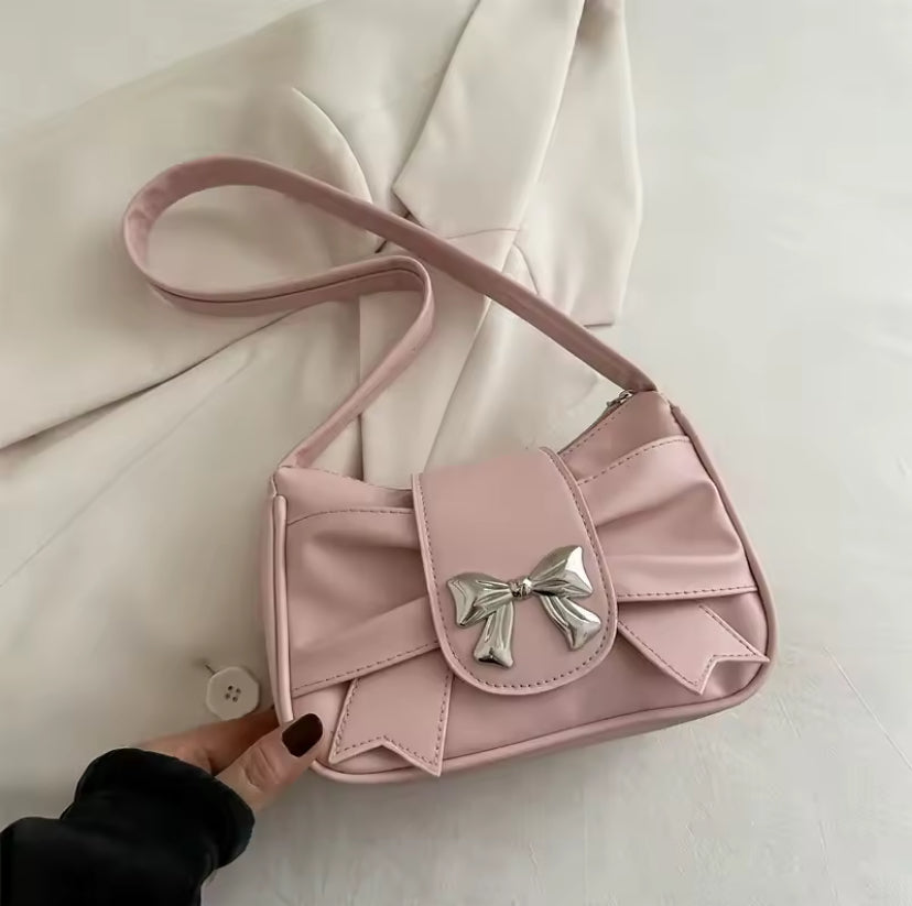 Boutique Bow Mini