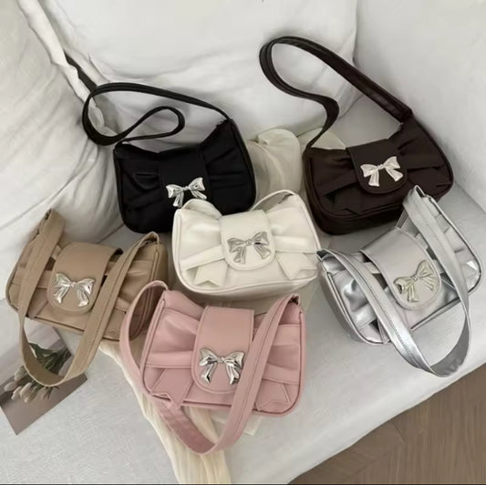 Boutique Bow Mini